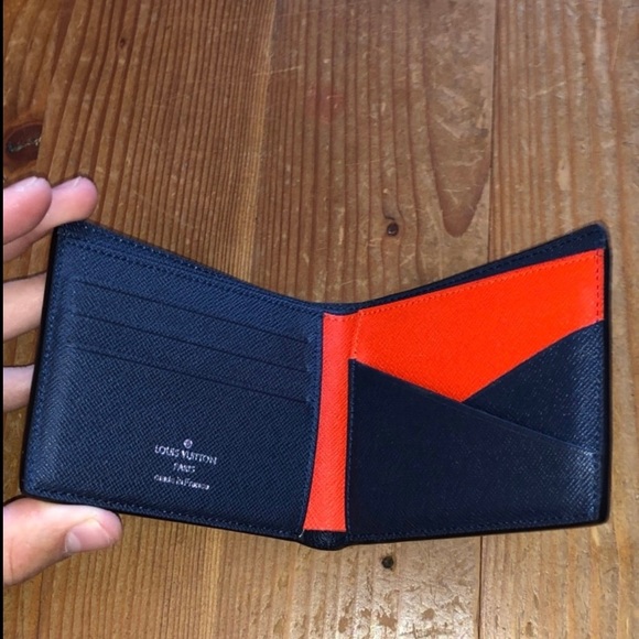 Men’s Louis Vuitton Wallet - Picture 4 of 5